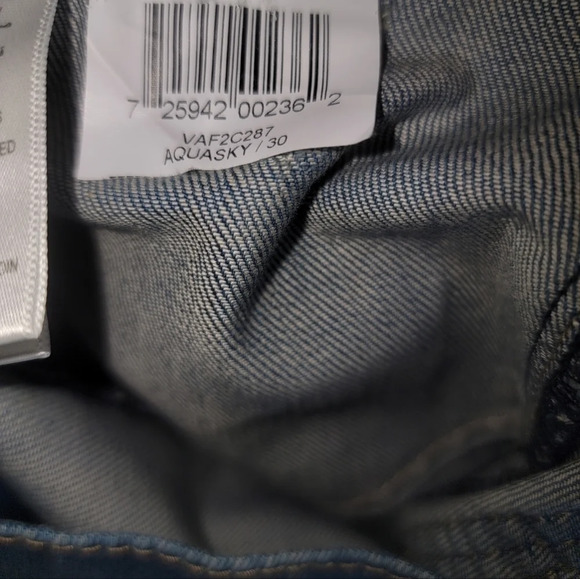 Jeans - Picture 4 of 4